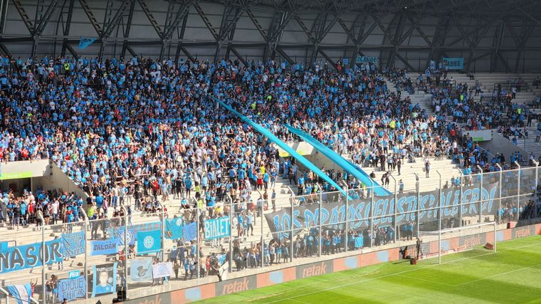 Los hinchas de Belgrano asistieron en masa al estadio puntano.