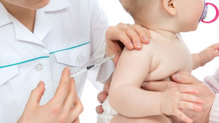 FOTO: Se vacunó a alrededor de 4000 niños y niñas de 180 mil posibles en Santa Fe. 