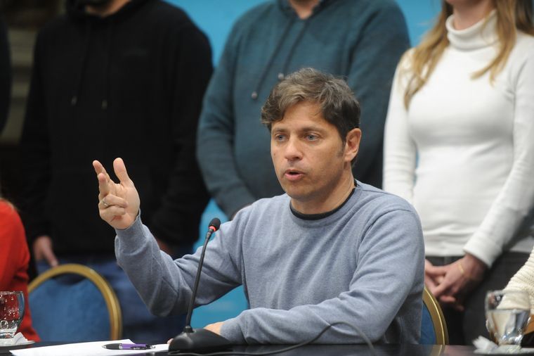 Axel Kicillof habló tras el ataque que sufrió la vicepresidenta en Recoleta.