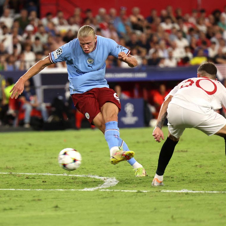 Erling Haaland abre el marcador para el City (Foto: @ChampionsLeague)