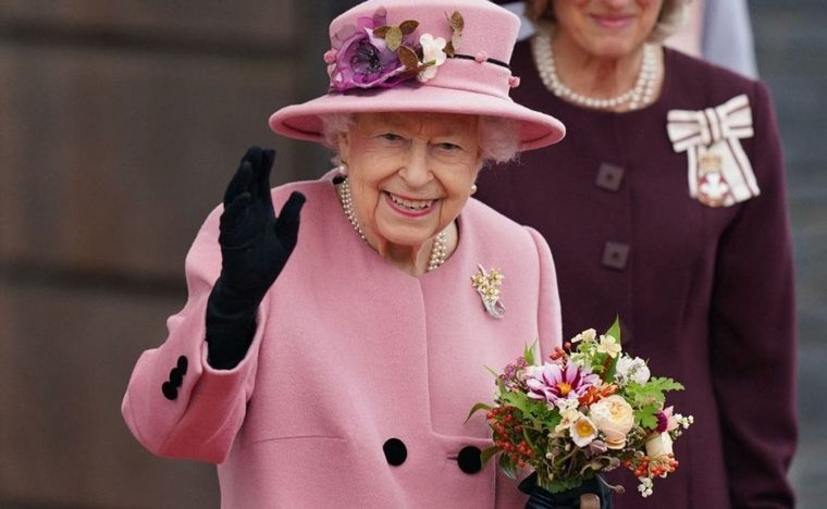FOTO: Isabel II: no hubiera querido reinar y lo hizo durante 70 años.