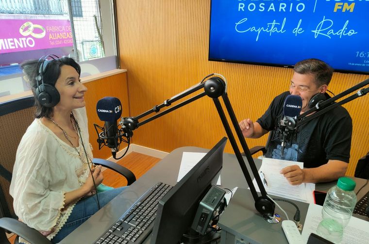 FOTO: Anita Martínez pasó por Viva la Radio para una entrevista emotiva y desopilante.