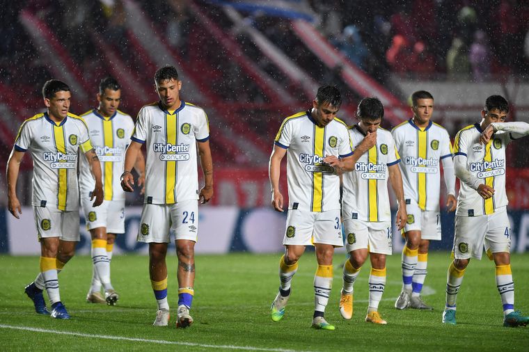 FOTO: Central regaló un tiempo y cayó 2 a 1 en su visita a Argentinos Juniors.