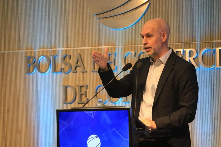 Horacio Rodríguez Larreta visitó la Bolsa de Comercio de Córdoba.