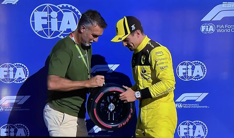 ¡Batipole de Leclerc y Ferrari en Monza!