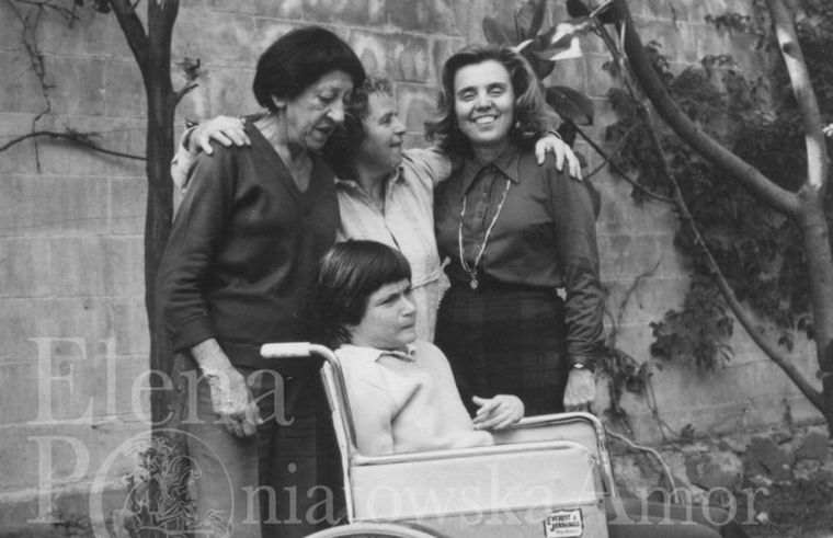 Gaby Brimmer, activista por los derechos de las personas con discapacidad y escritora