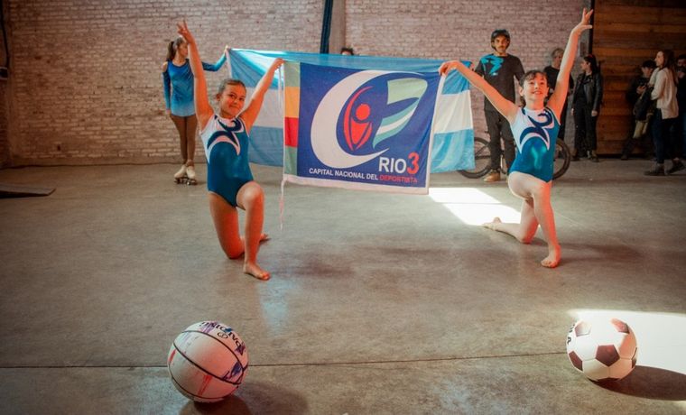 FOTO: Río Tercero presentó la nueva fiesta de la Capital Nacional del Deportista.