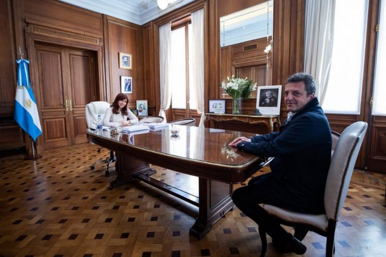 FOTO: Cristina Kirchner reunida con Sergio Massa (Foto archivo)