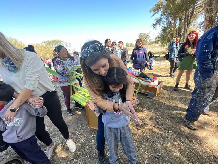 Intervención artística por el aniversario del Instituto Helen Keller