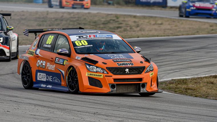 Juan Manuel Casella (Peugeot) completó el terceto de los mejores del viernes.