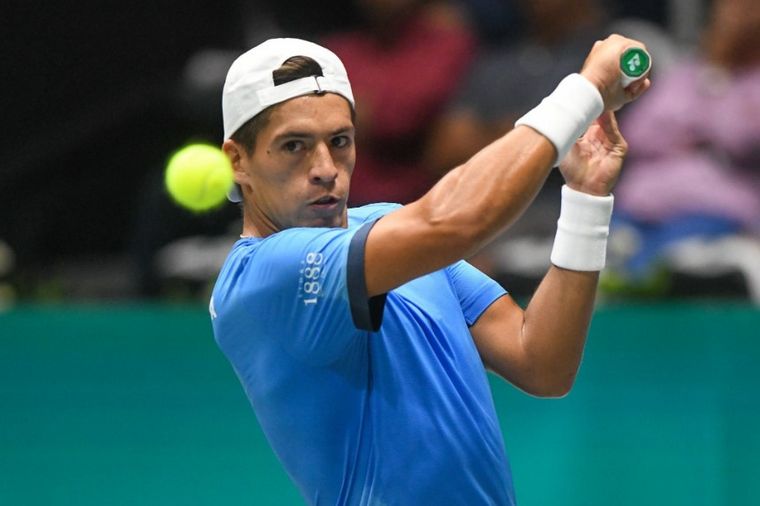 Báez perdió ante Gojo y Argentina está al borde de la eliminación en la Copa Davis.