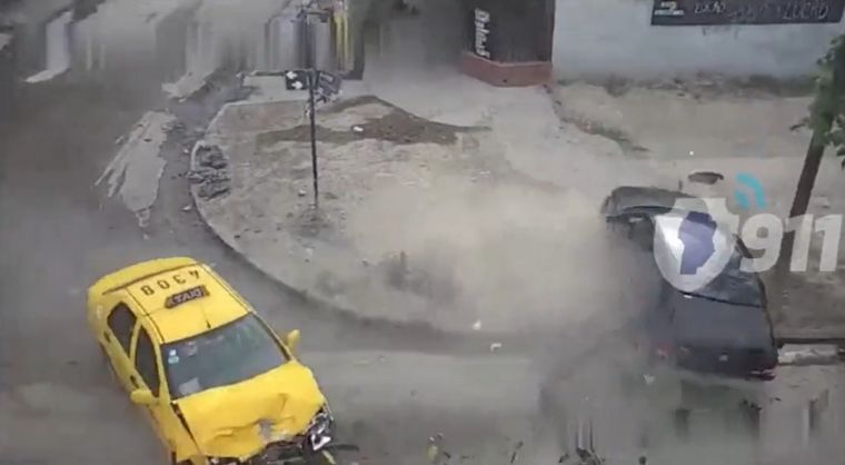 Un video que impacta: robo, persecución y choque en Córdoba