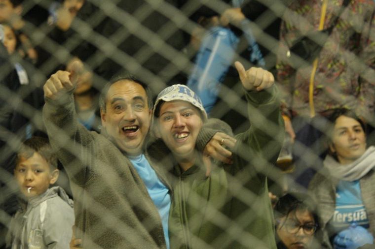 Los hinchas del 
