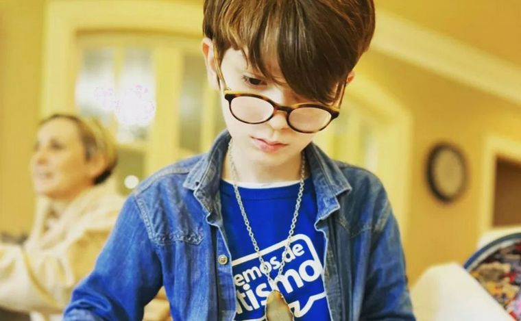 Ian Lescano, un pequeño activista del autismo