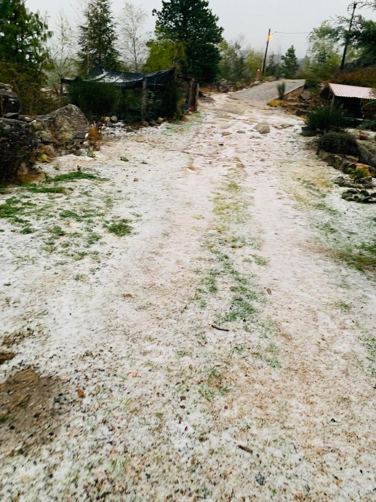 FOTO: Copiosas nevadas en Yacanto y La Cumbrecita.