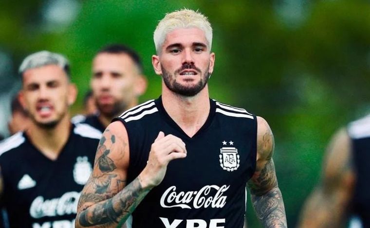 El sorpresivo cambio de look de Rodrigo de Paul que se volvió tendencia