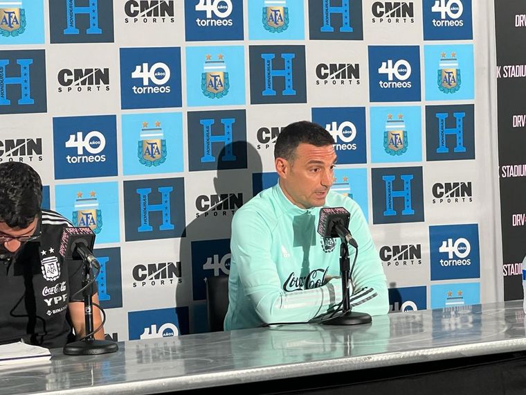 Lionel Scaloni, en conferencia de prensa en Miami.