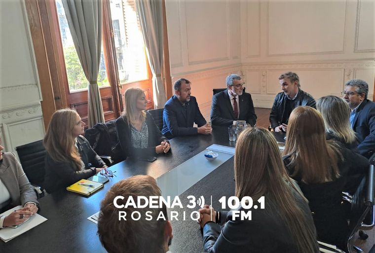 FOTO: El ministro de Seguridad se reunió con concejales de Rosario.