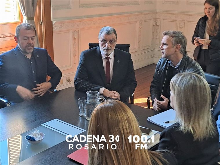 El ministro de Seguridad se reunió con concejales de Rosario.