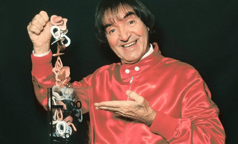 Los restos de Carlitos Balá serán velados en la legislatura porteña.