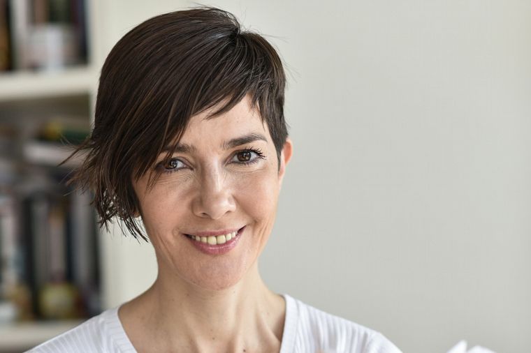 Cristina Pérez cantó en ¿Quién es la mascara? y sorprendió con su performance