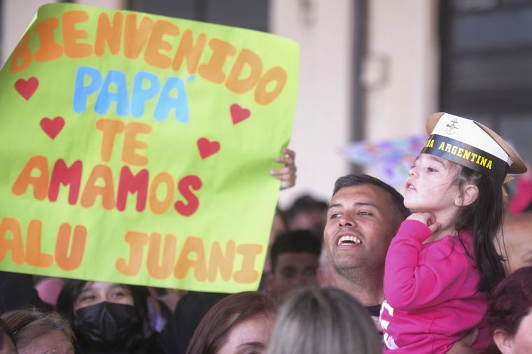 La Fragata Libertad arribó al Puerto de Buenos Aires.