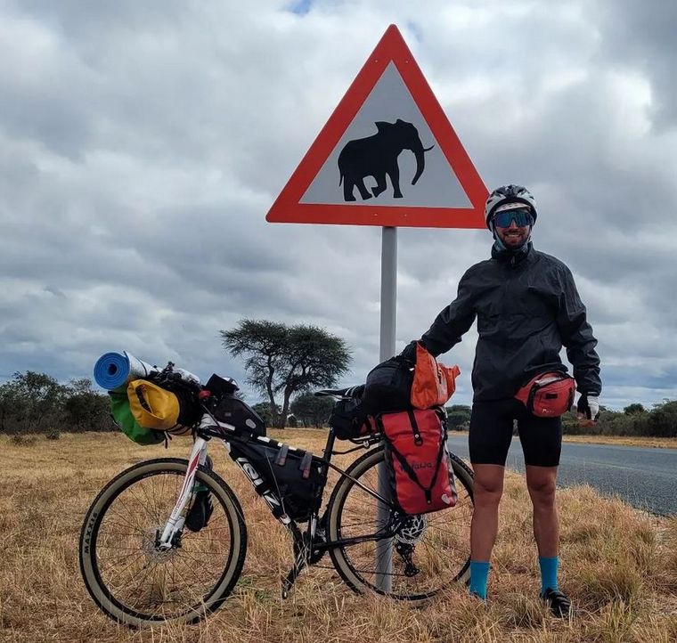 FOTO: Tras cruzar toda África, los ciclistas de Todo a Pedal ya están llegando a Jordania