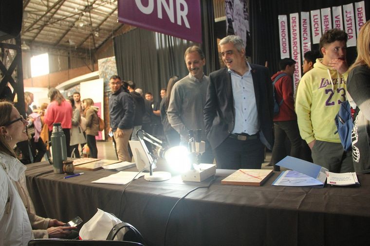 FOTO: Unos 25 mil jóvenes coparon la ExpoCarreras. Fijáte si estás en las fotos de la UNR.