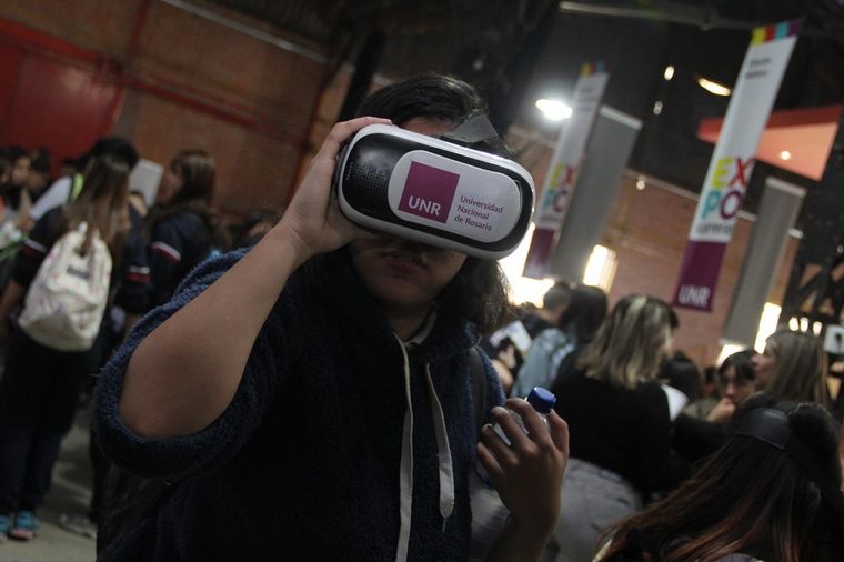 Unos 25 mil jóvenes coparon la ExpoCarreras. Fijáte si estás en las fotos de la UNR.