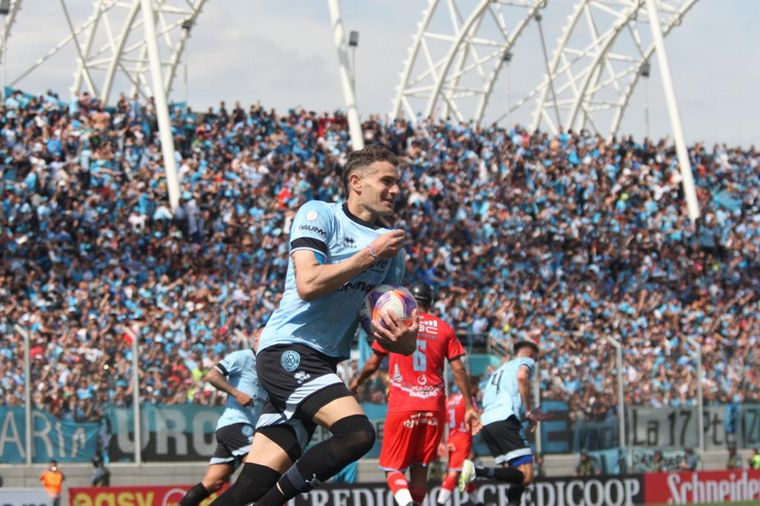 Vegetti, el goleador pirata.