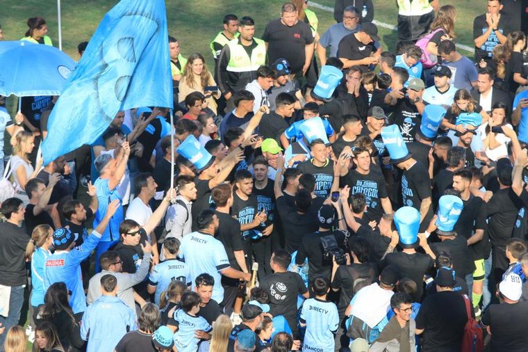 La intimidad del festejo de Belgrano en San Nicolás.