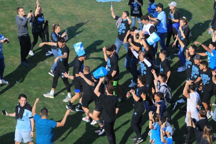 La intimidad del festejo de Belgrano en San Nicolás.