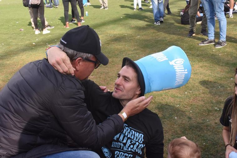 La intimidad del festejo de Belgrano en San Nicolás.