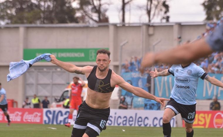 Joaquín Susvielles, el autor del gol que desató la algarabía.