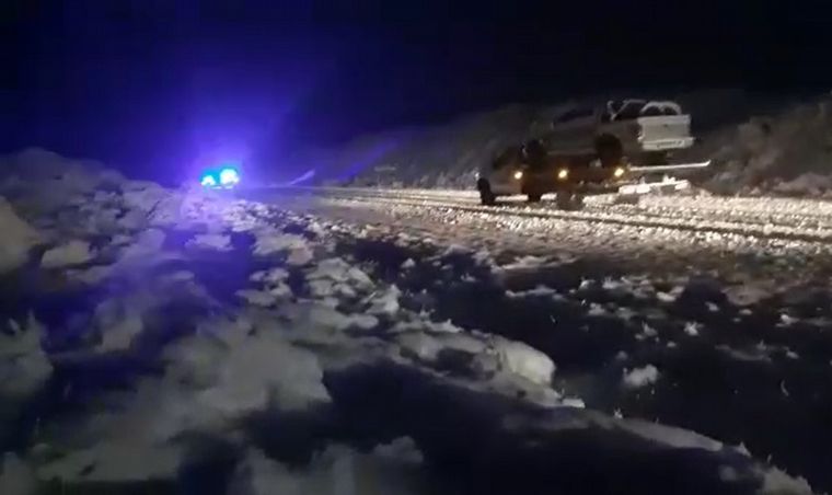 FOTO: Cortes y evacuados por nieve en la ruta de las Altas Cumbres.