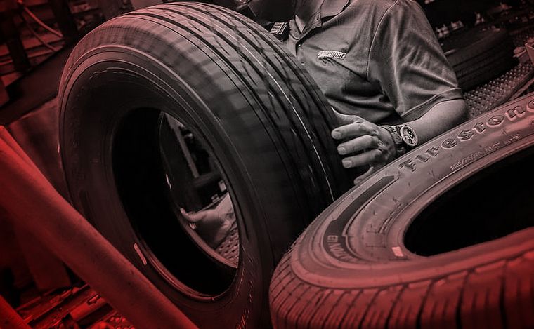 FOTO: Una crisis que se agrava: cuánto sale renovar los neumáticos