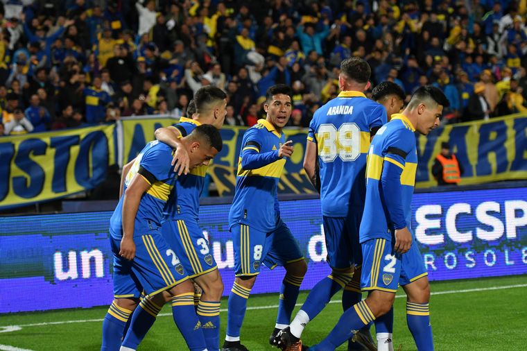 FOTO: Darío Benedetto celebra el primer gol de Boca.