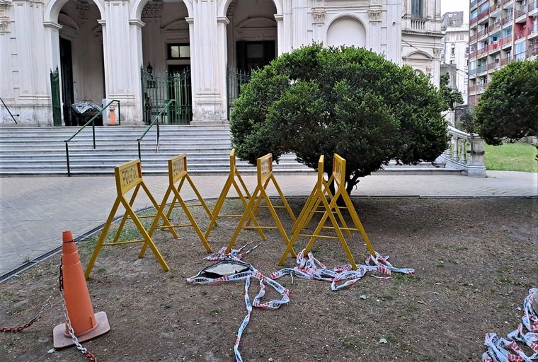 El día después del ataque los Tribunales Federales amanecieron sin custodia policial.