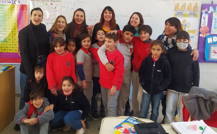 FOTO: Beni y sus compañeros de la escuela García Ferré
