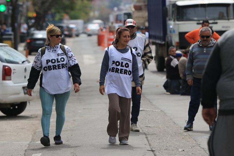 Movimientos sociales realizan un acampe en Córdoba.