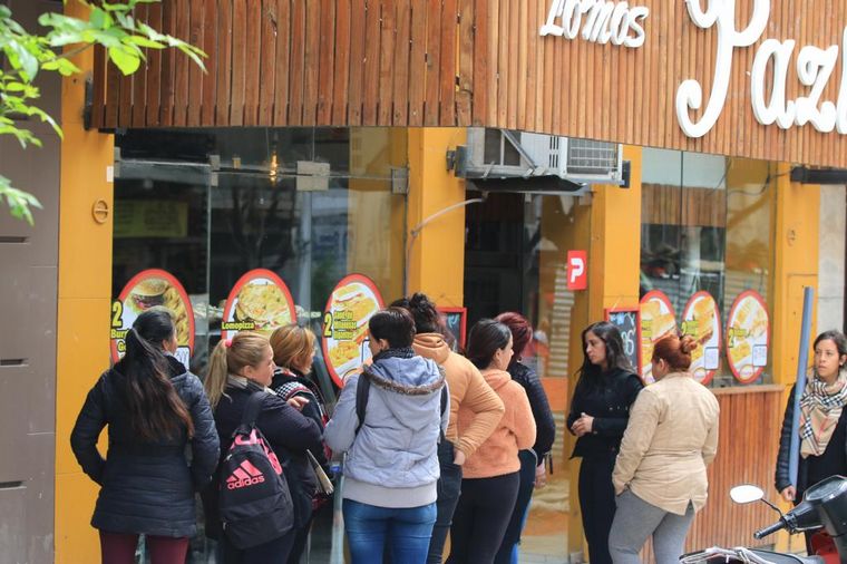 Movimientos sociales realizan un acampe en Córdoba.