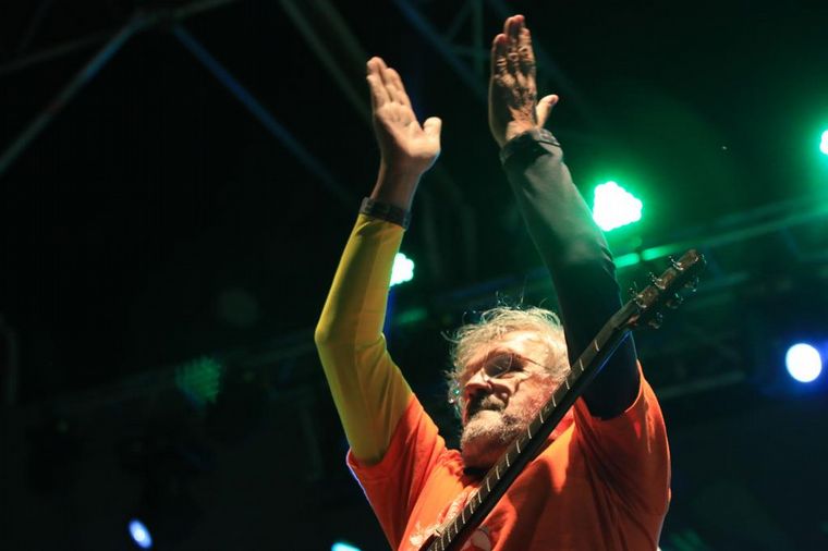 Con Emir Kusturica, La Feria del Libro inició a pura fiesta en Córdoba.