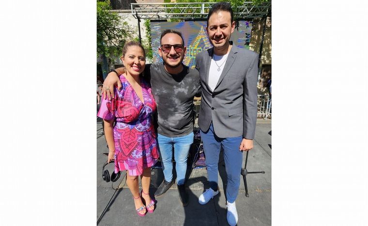 Geo y Raún con Ayrton Gelfo.