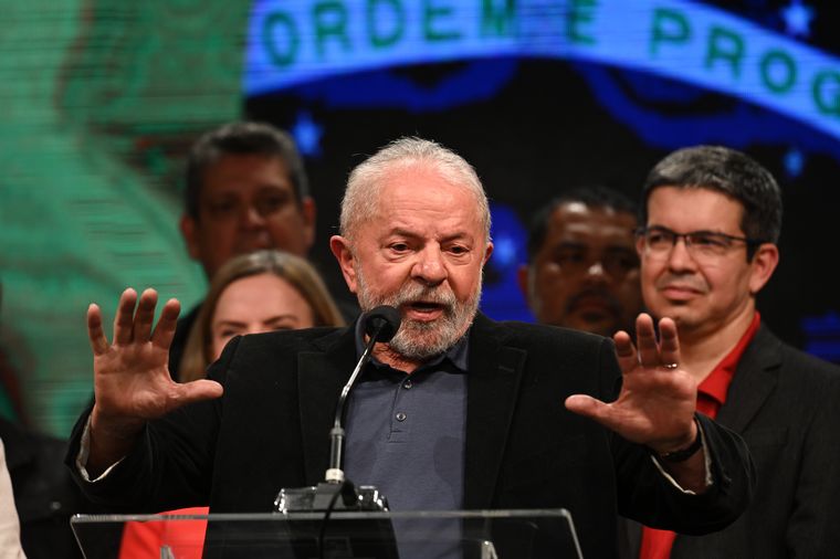 FOTO: Lula Da Silva celebró la victoria en primera vuelta. 