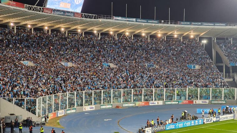 Los hinchas de Belgrano colmaron el Kempes.