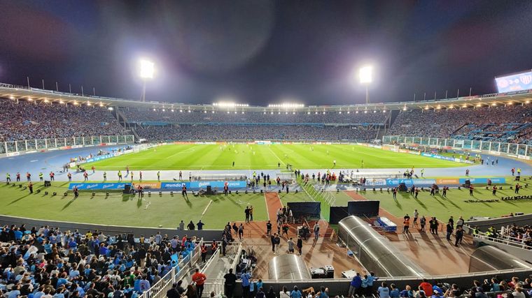 Los hinchas de Belgrano colmaron el Kempes.