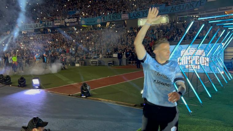 Pablo Vegetti, capitán y goleador celeste.