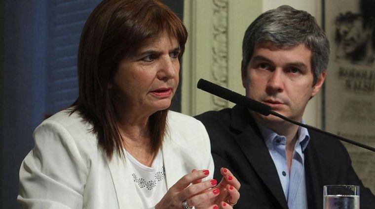 Patricia Bullrich y Marcos Peña. (Foto: Télam)