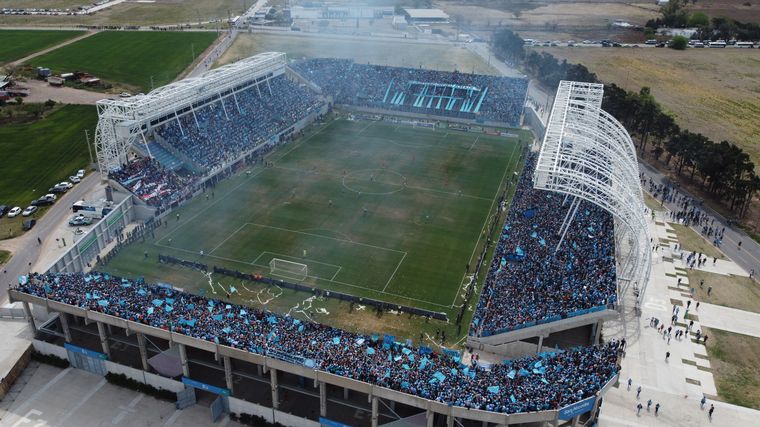 FOTO: Belgrano superó los 60 mil socios y va por más