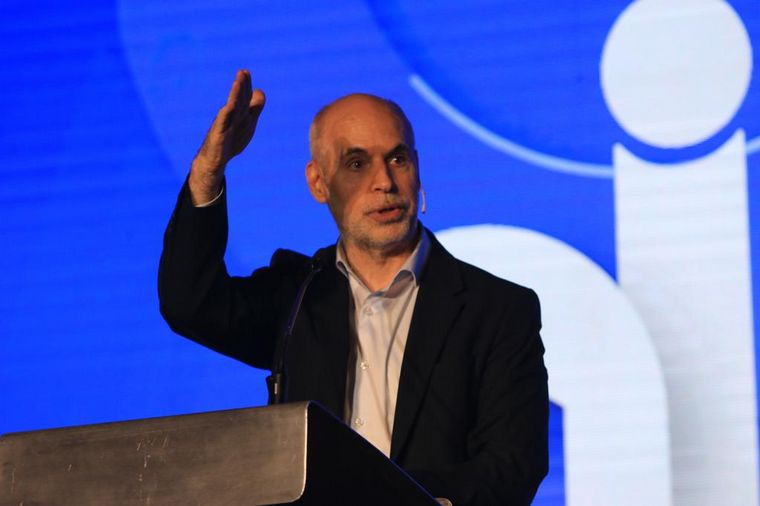 Horacio Rodríguez Larreta en el Coloquio Industrial de la UIC en Córdoba.